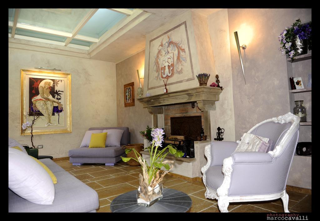 Relais Di Alice- Adults Only Bed & Breakfast ฟอร์เต เดย์ มาร์มี ภายนอก รูปภาพ